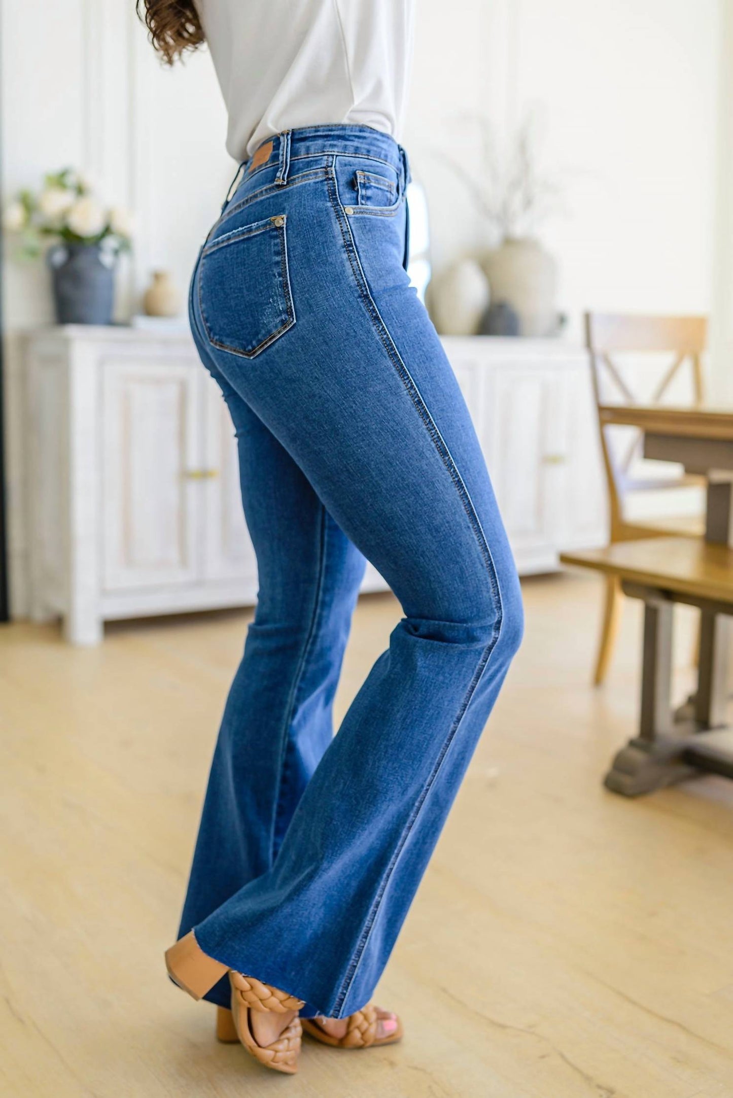Judy Blue - High Rise Tummy Control Flared Jeans