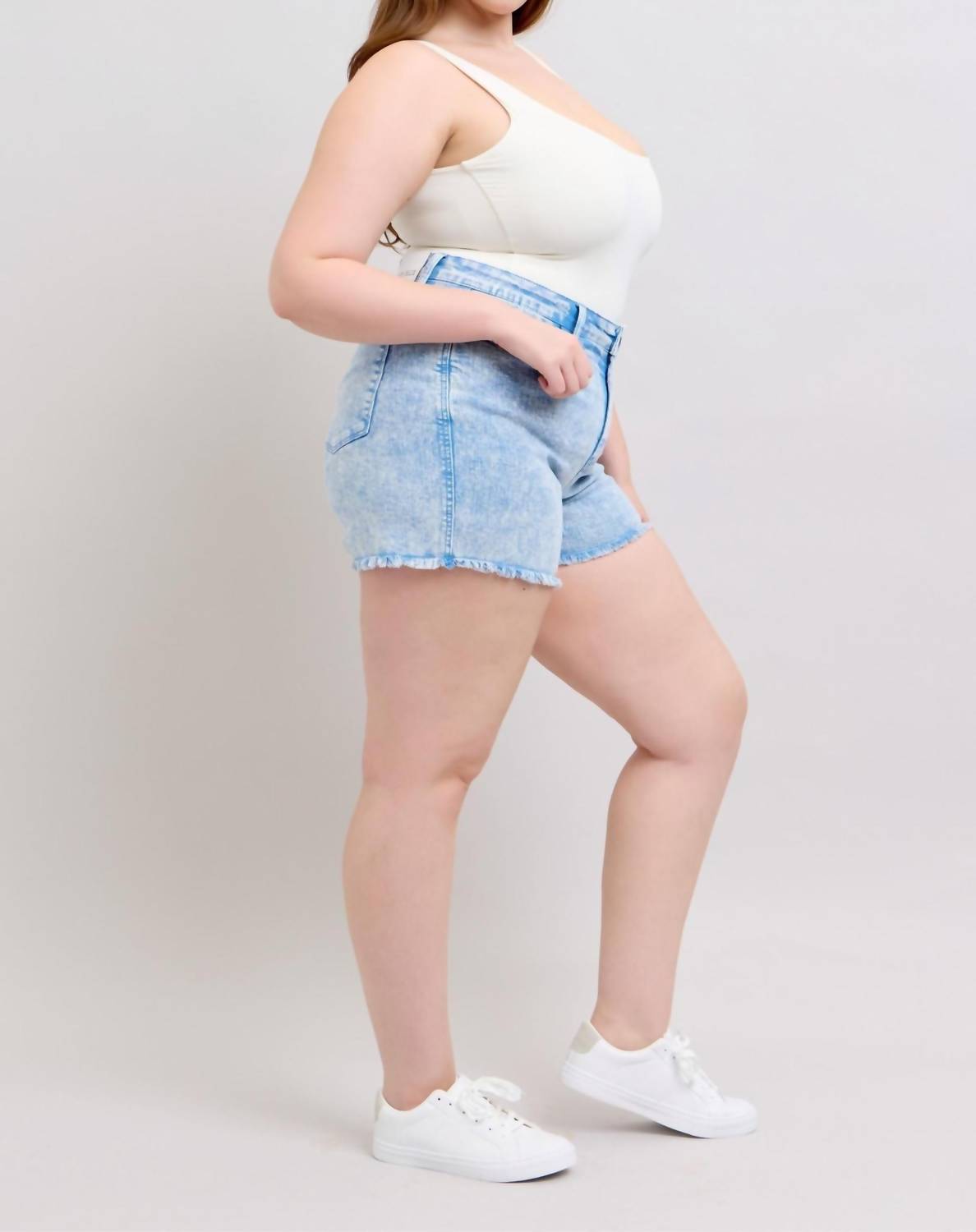 Judy Blue - Mid Rise Cyan Garment Dyed Shorts