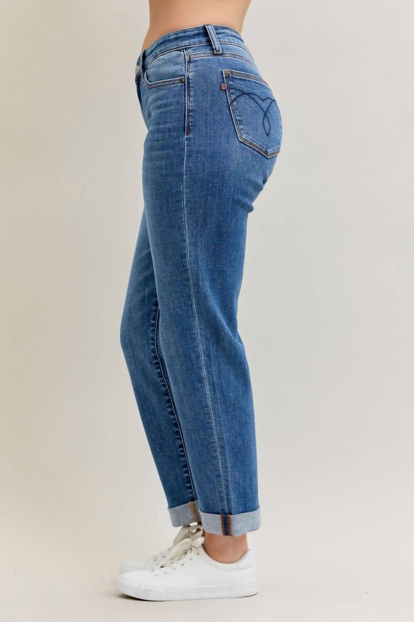 Judy Blue - Mid Rise Classic Cuff Boyfriend Jean