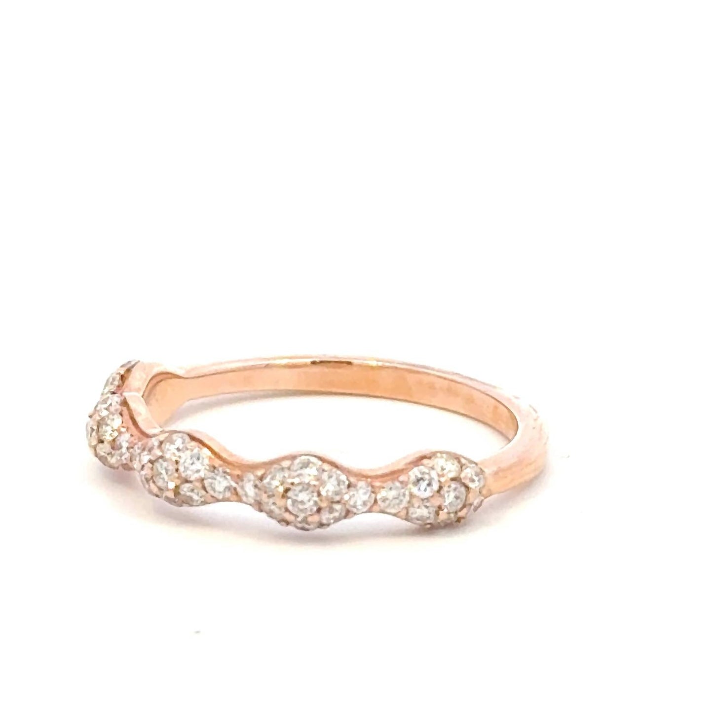 Aamiaa - 0.51 Carat Natural Diamond Scalloped Pavé Band