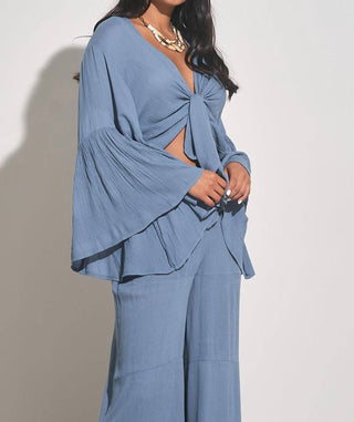 Elan - Bell Sleeves Tie Top
