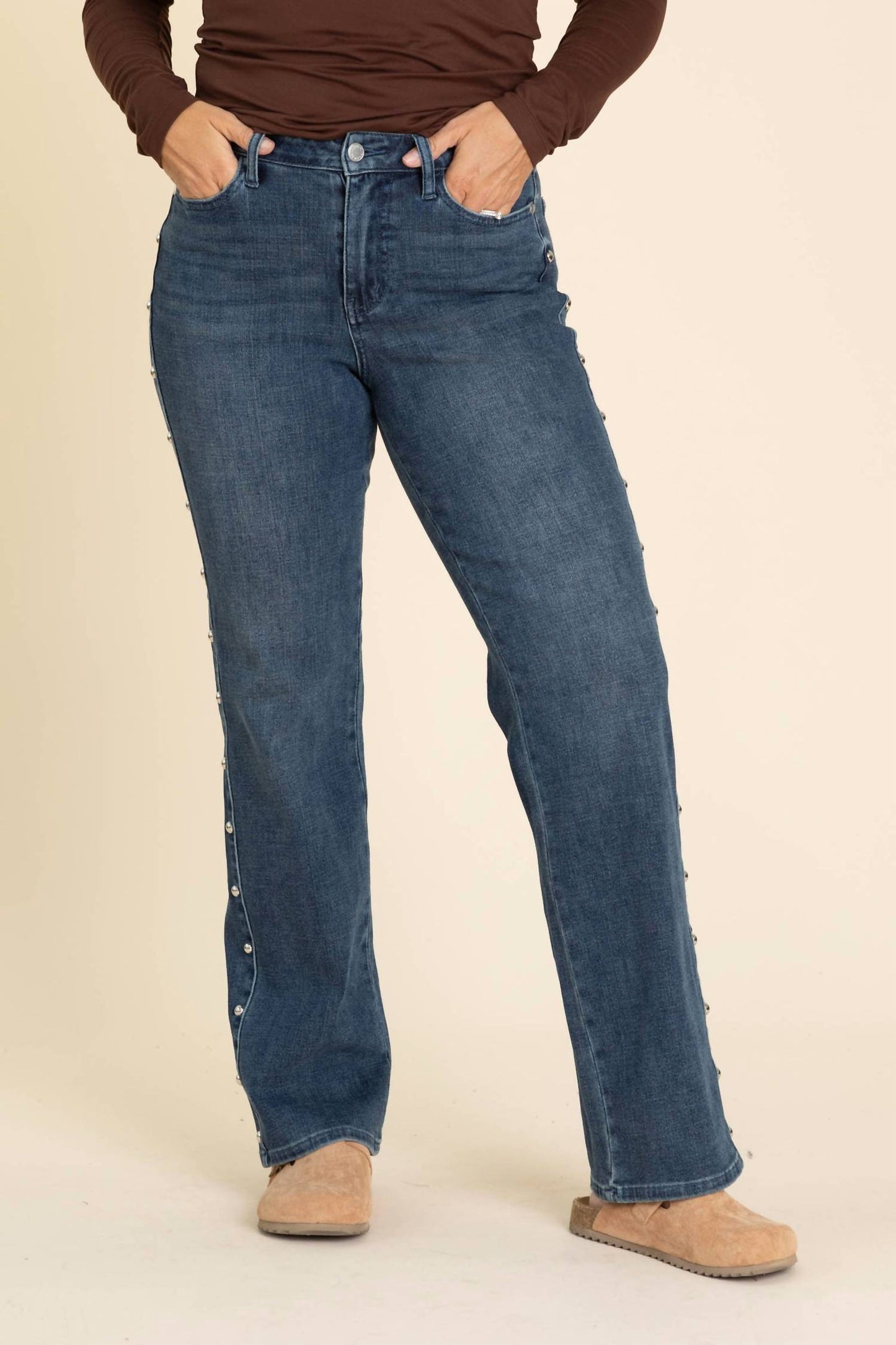 Judy Blue - Straight Dome Studs Detail Jeans