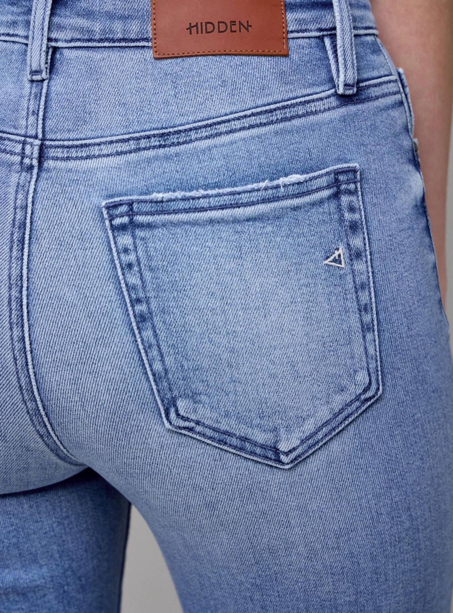 Hidden - Tracey High Rise Jeans