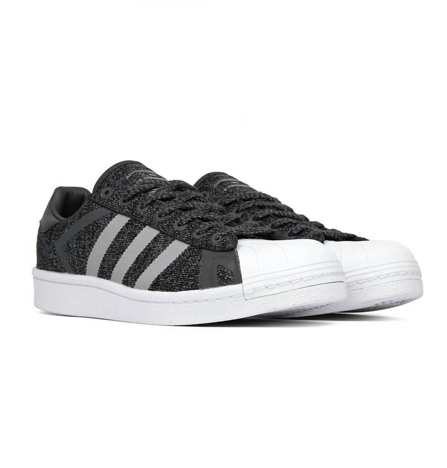 Adidas - MEN'S MOUNTAINEERING SUPERSTAR SHOES