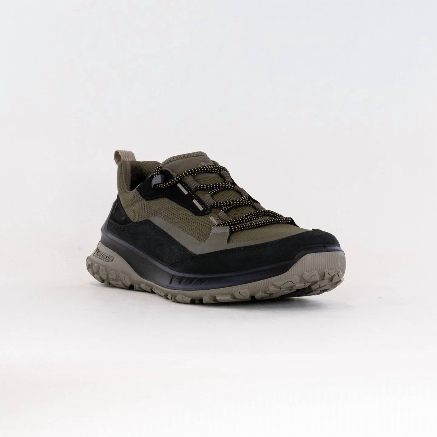 Ecco - Men's Ult-trn Waterproof Low Shoes