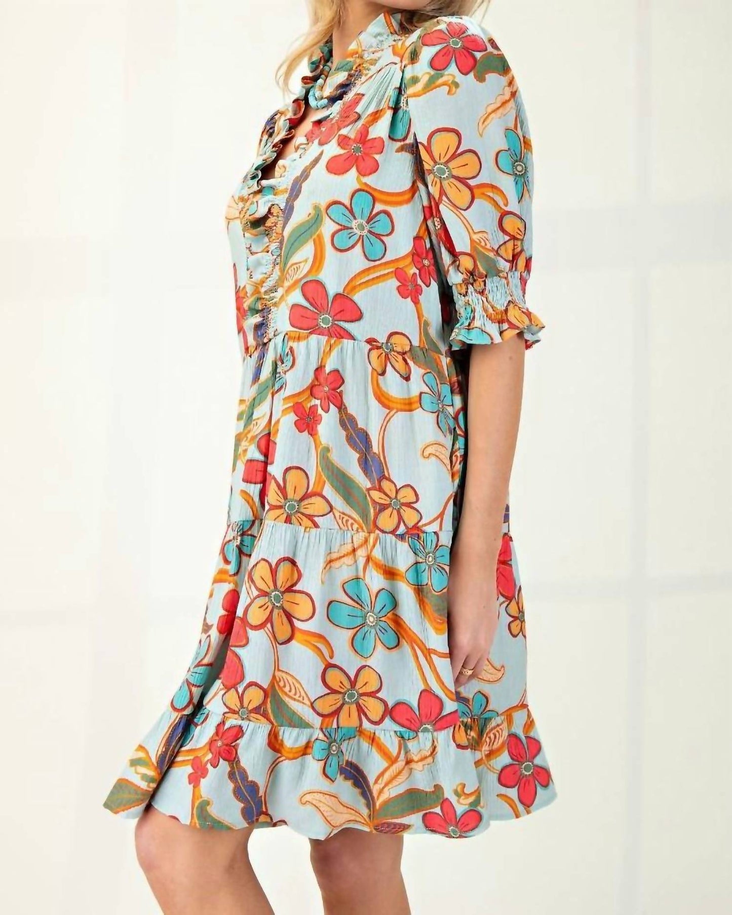 Easel - Peach Blossom Short Dress