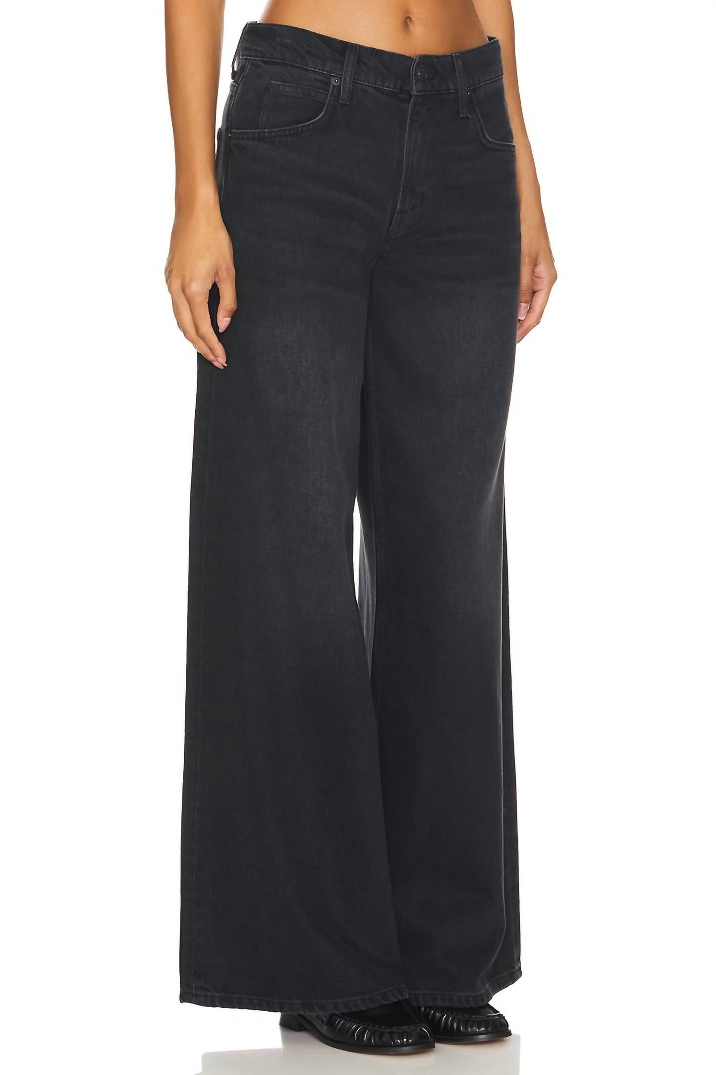 Mother - Slung Sugar Cone Sneak Jean