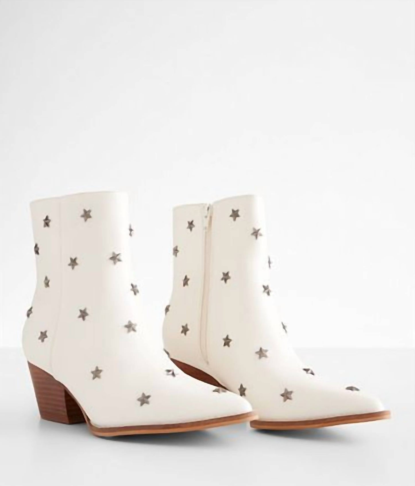 Oasis Society - Women's Metal Star Studded Booties