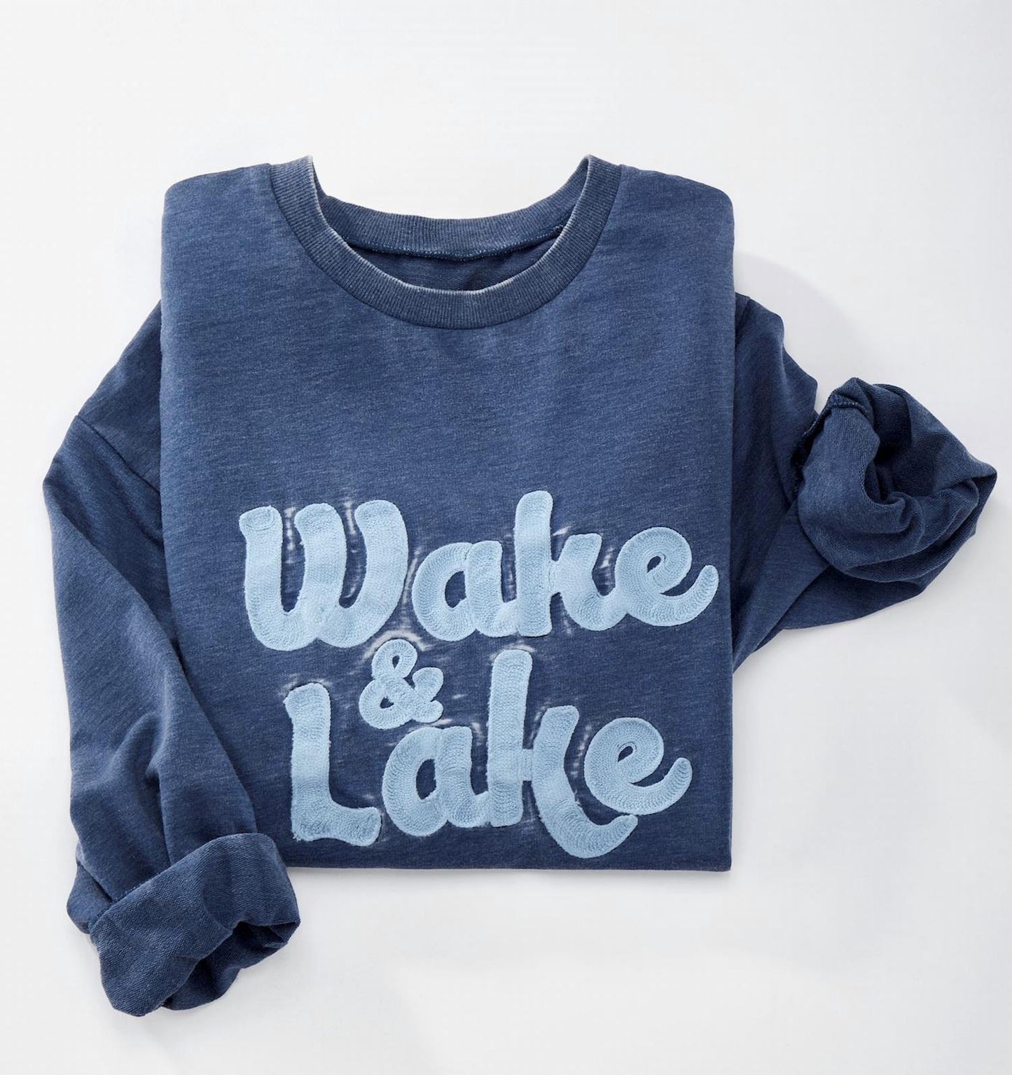 Charlie Paige - Relaxed Crew Neck Pullover - Wake & Lake