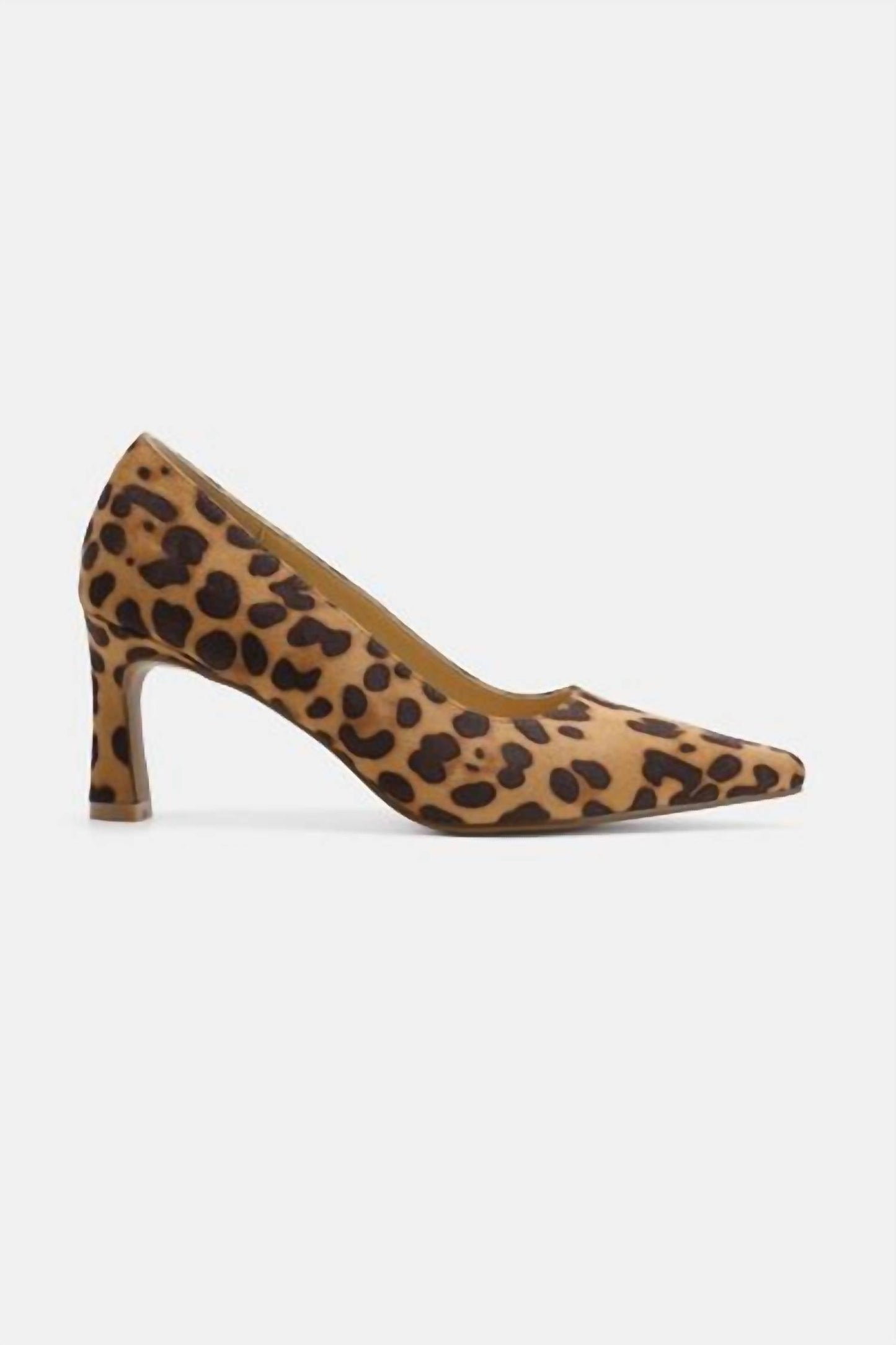 Beast Fashion - Women's Faux Suede Point Toe Pumps