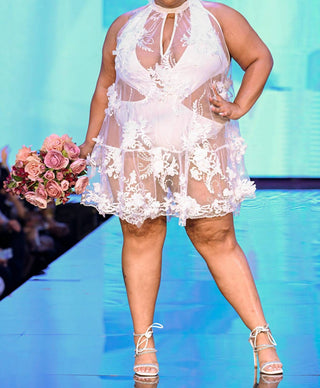 Gyv Me Body - Serenity Lace Dress