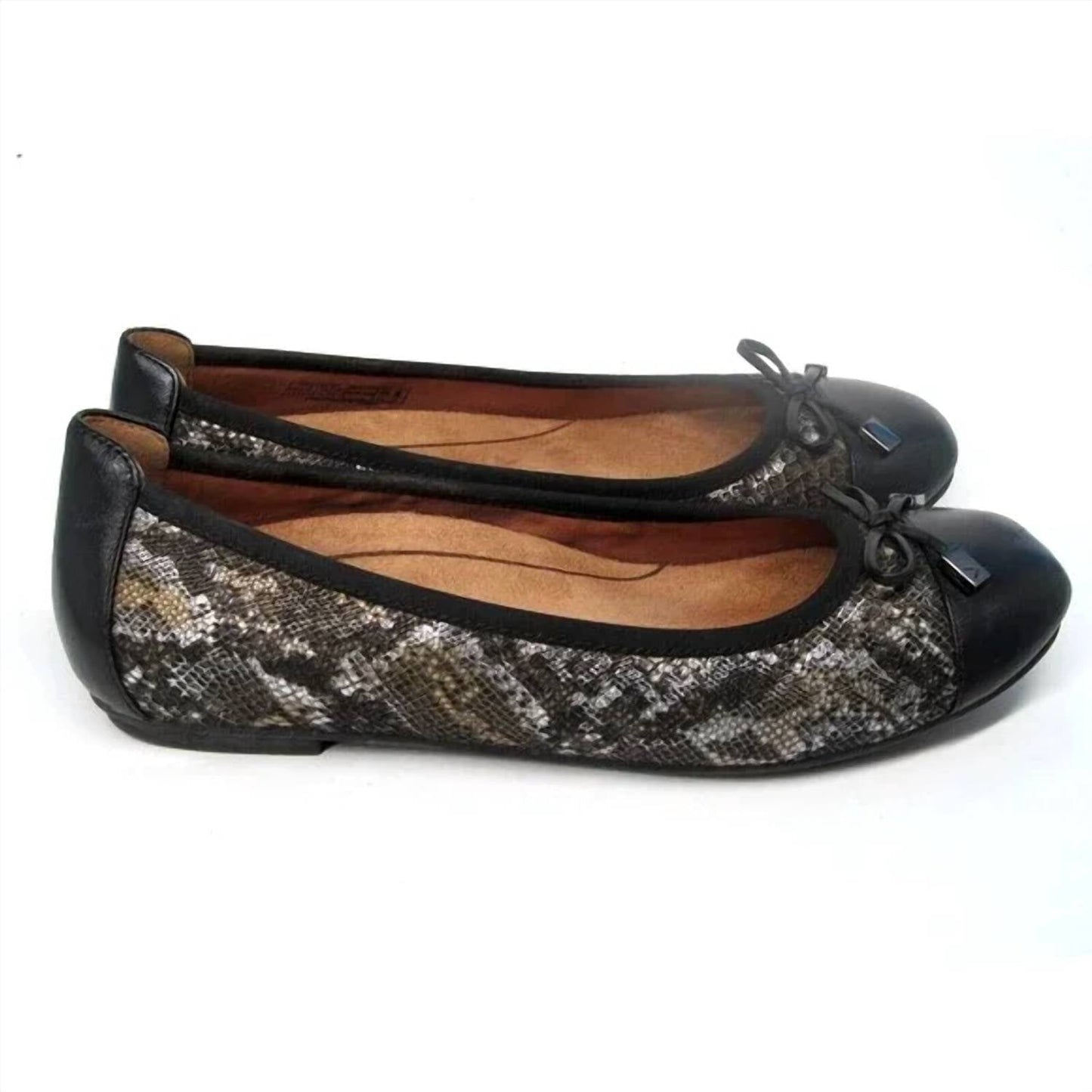 Vionic - WOMEN'S MINNA BALLET FLAT - MEDIUM WIDTH