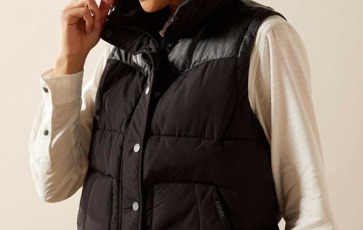 Ariat - Women's Frontier Puffer Vest