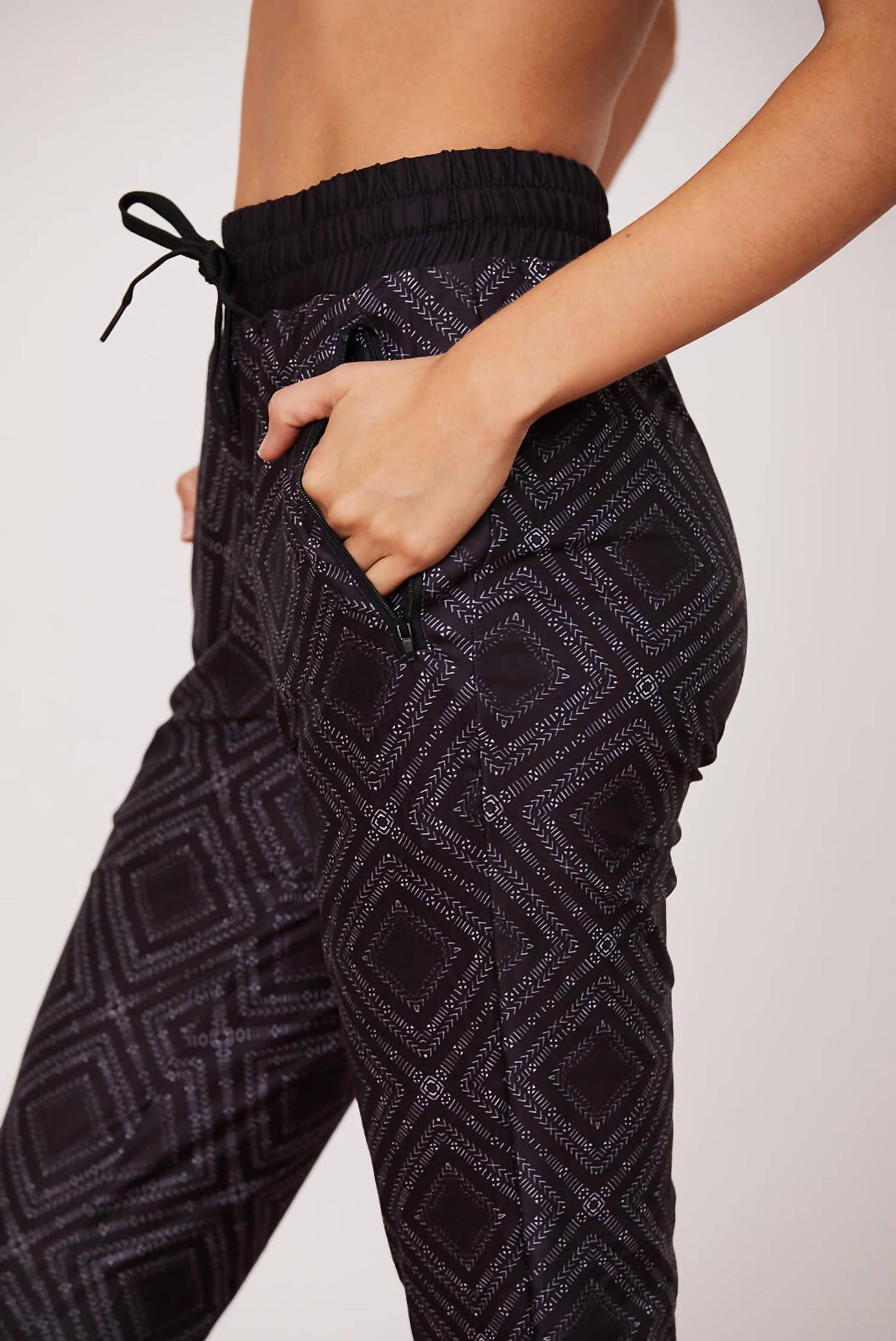 Wolven - Summit Ultra Soft Jogger Pants