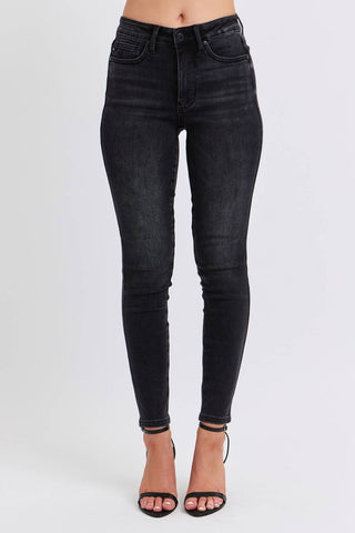 Judy Blue - Mid Rise Tummy Control Skinny Jeans Wash
