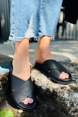 Eileen Fisher - Dibs Nappa Leather Wedge Sandal