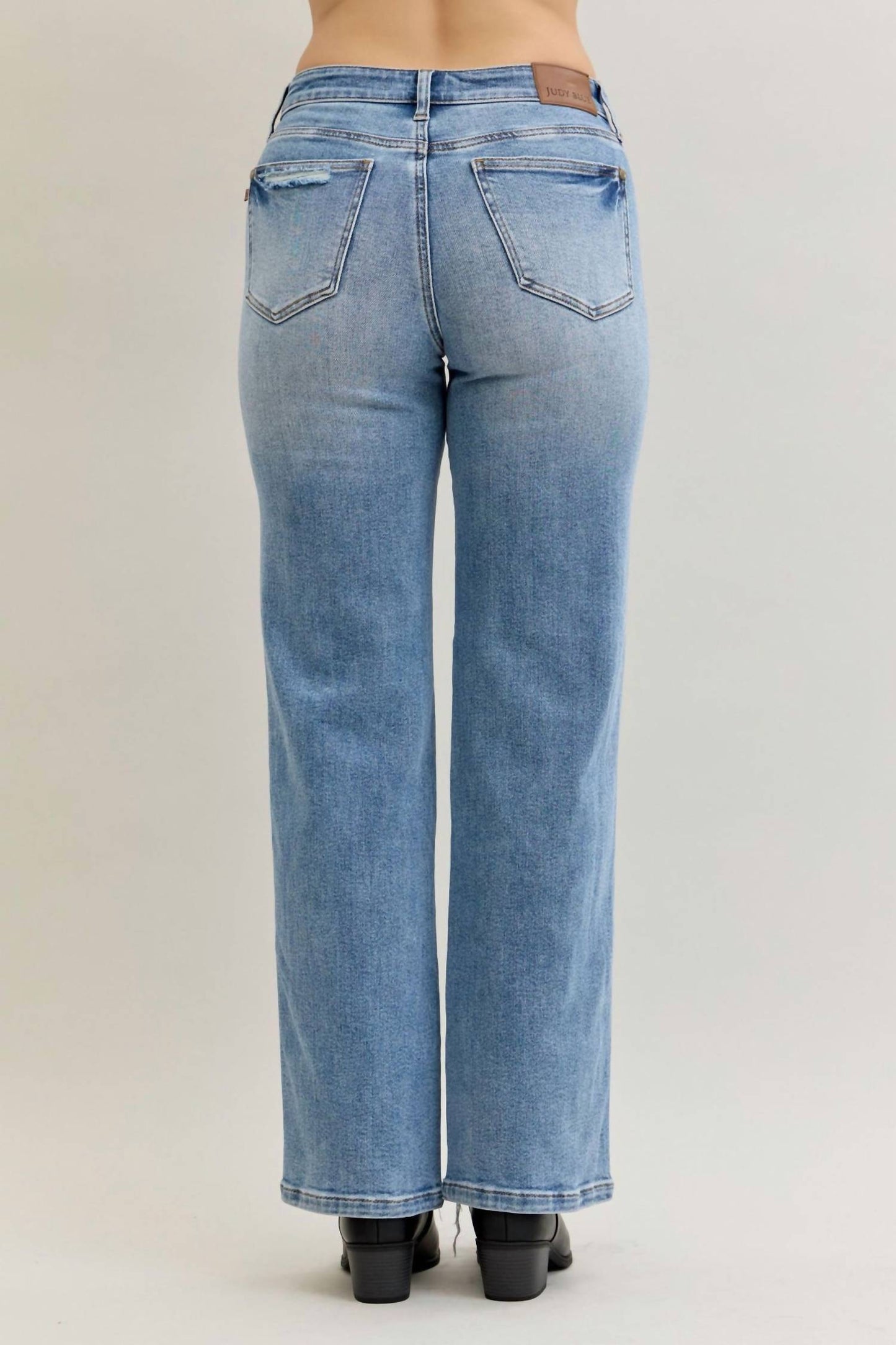 judy-blue-90s-destroy-denim