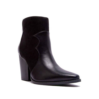 Qupid - Women's Western Chic Block Heel Booties