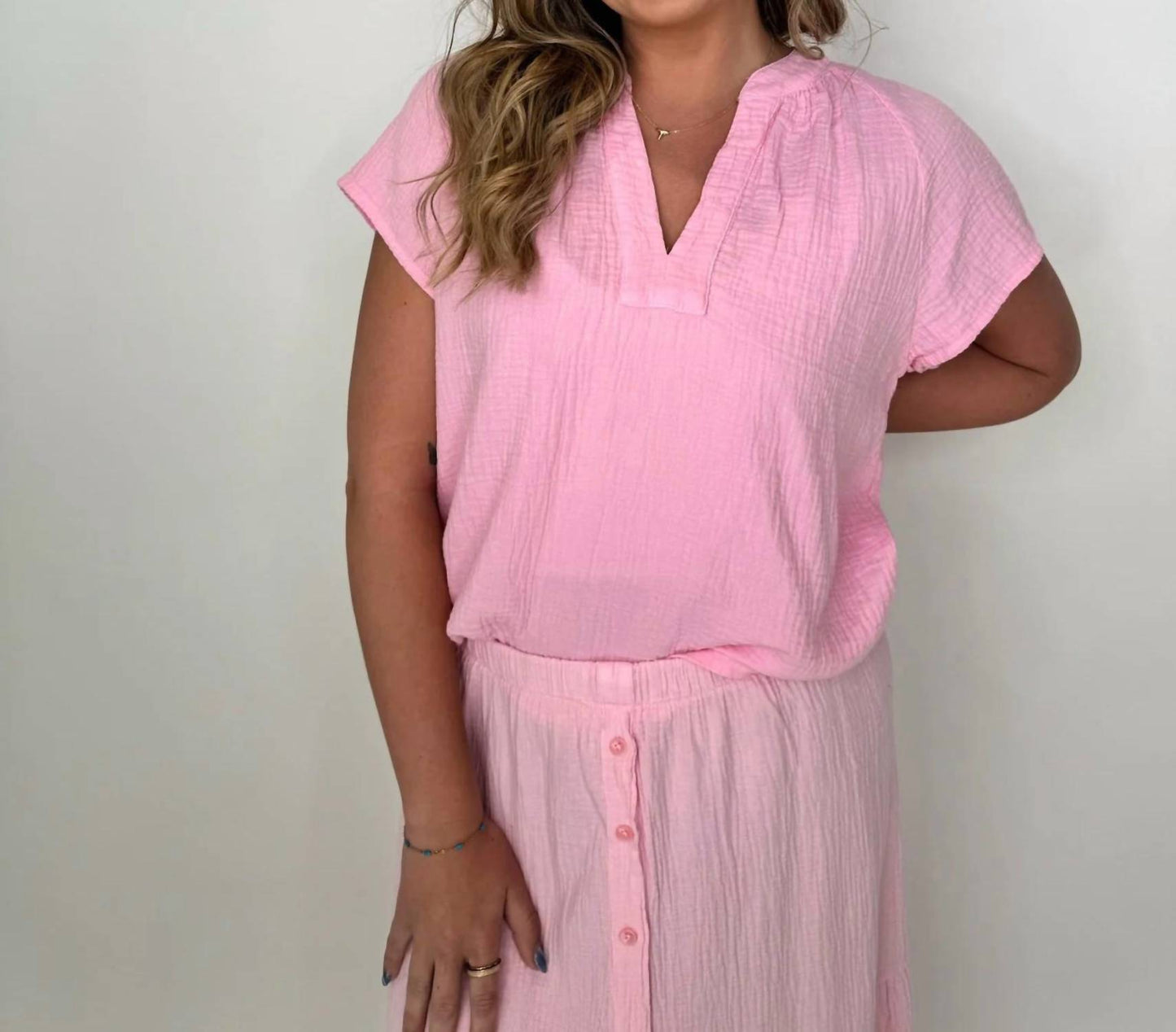 Bobi - Raglan Flutter Top