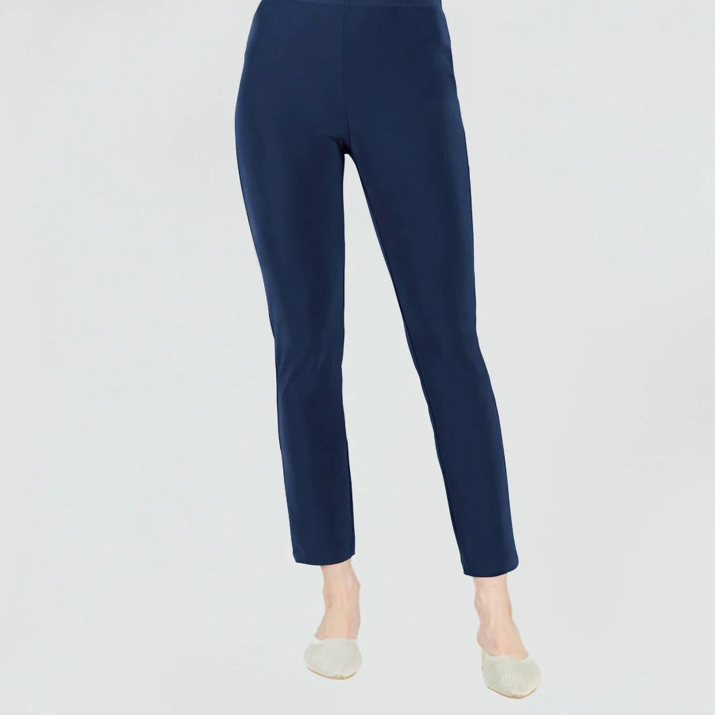 Clara Sunwoo - Rider Legging