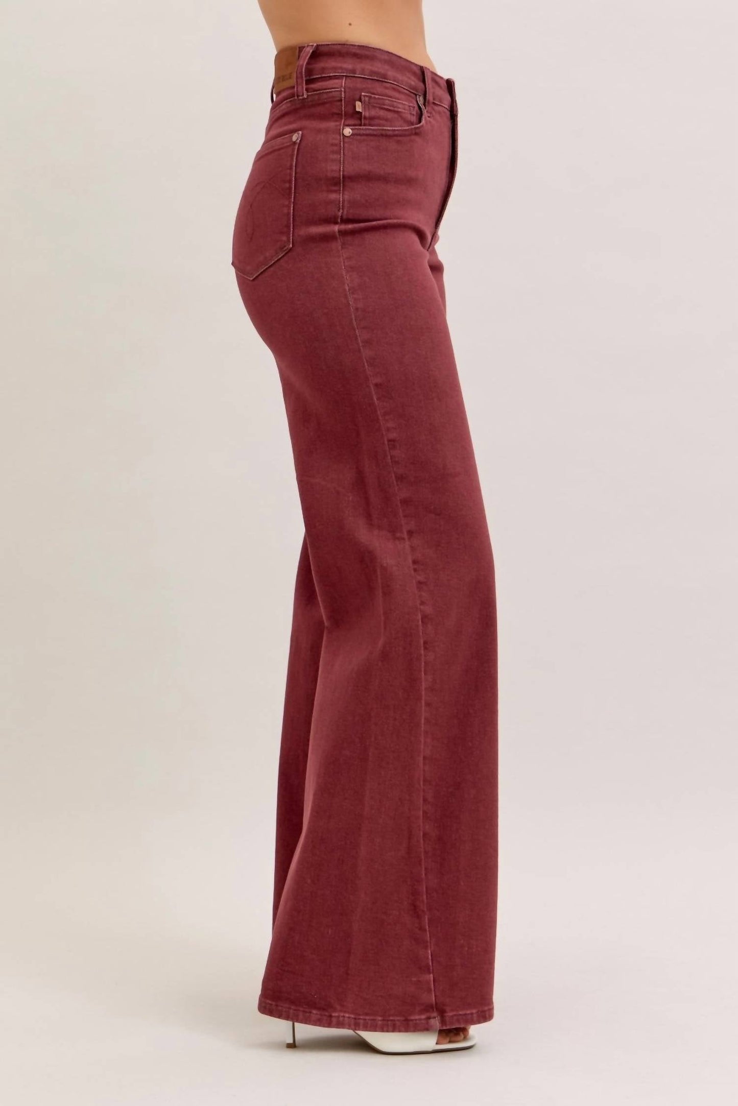Judy Blue - Throne High Rise Wide Leg Retro Jeans