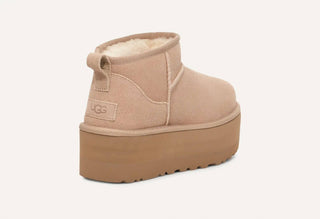 Ugg - Women Classic Ultra Mini Platform Boot