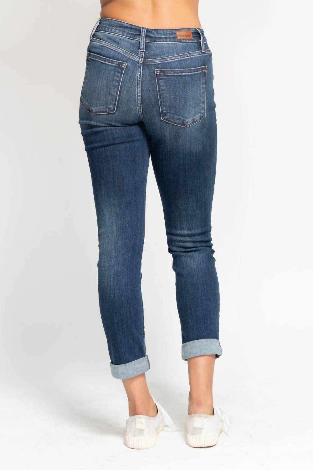 Judy Blue - Mid Rise Cuffed Slim Fit Jean