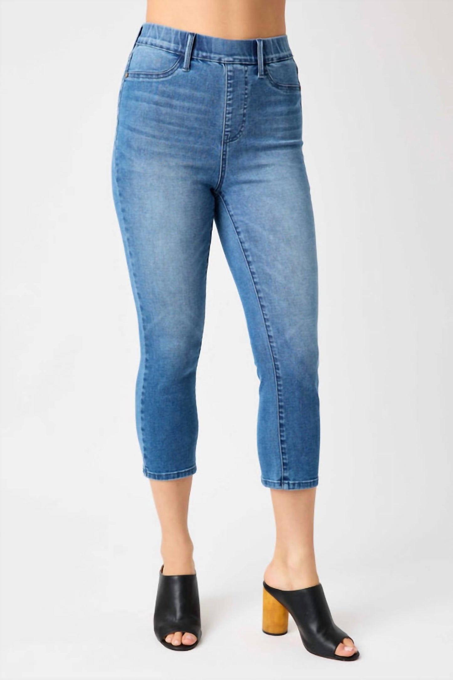 Judy Blue - High Waist Cool Denim Pull On Capri
