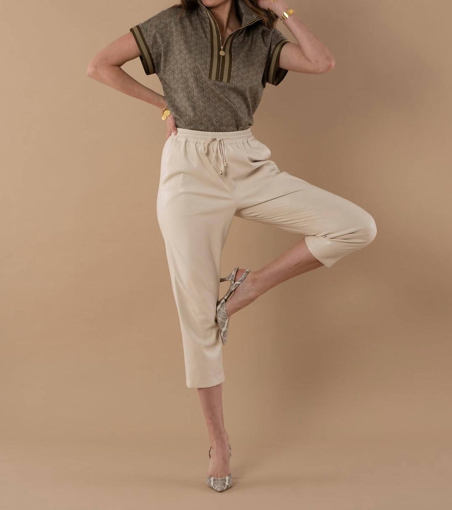 Emily Mccarthy - Poppy Pullover