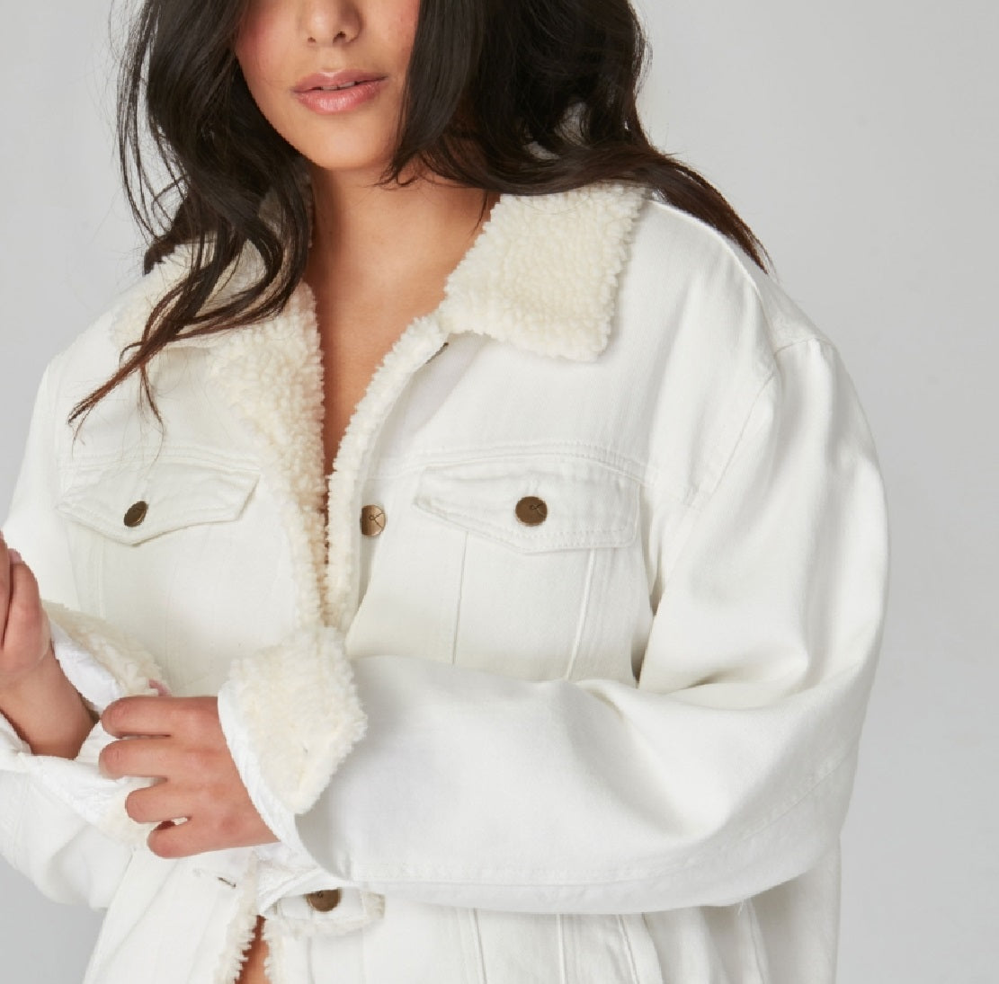 Lola Jeans Women's Trucker Jacket White Size X-Large