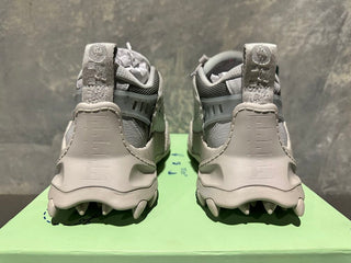 Off-White Men's Odsy 1000 Low Top Sneakers Gray Size 11