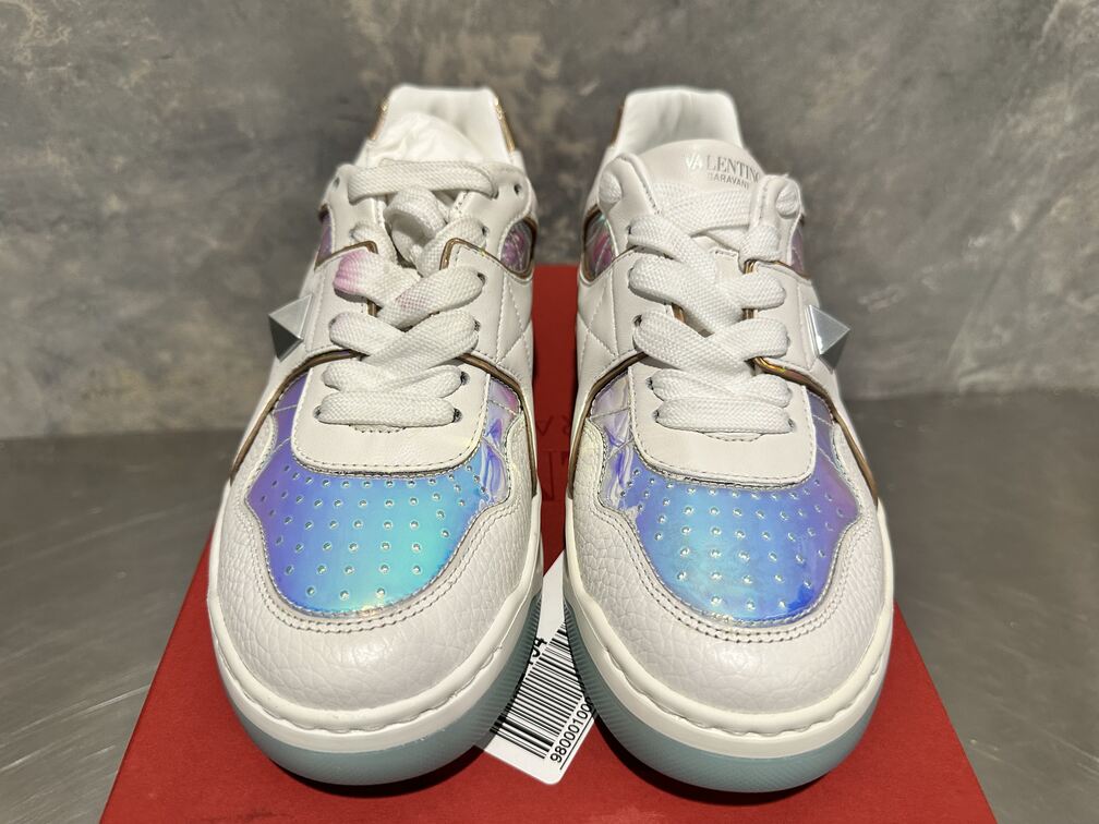 Valentino Garavani Women's One Stud Holographic Sneaker In Iridescent White Size 7
