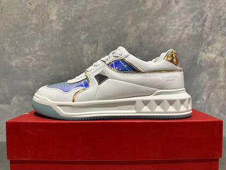 Valentino Garavani Women's One Stud Holographic Sneaker In Iridescent White Size 7