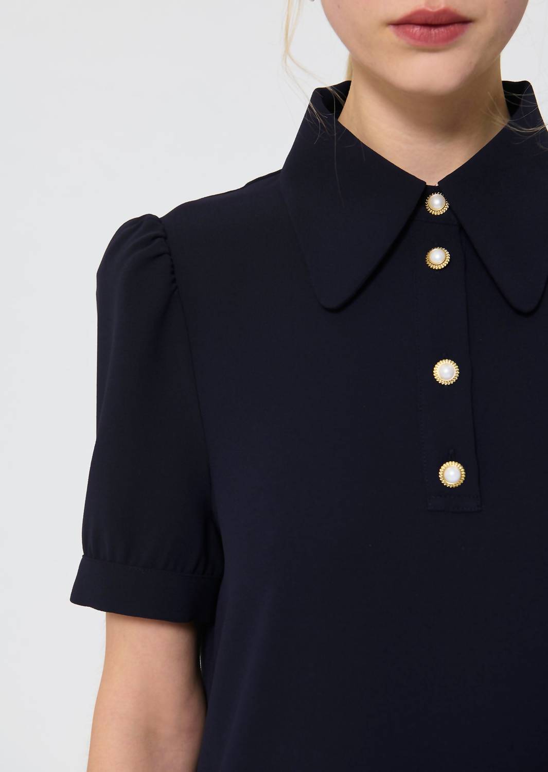Tara Jarmon - Short-sleeved Polo With Jewel Buttons