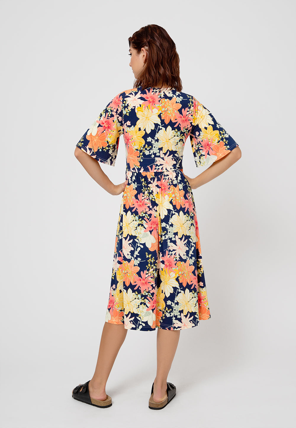 Leota Women's Short Sleeve Zoe Dress in Ginkgo Multi