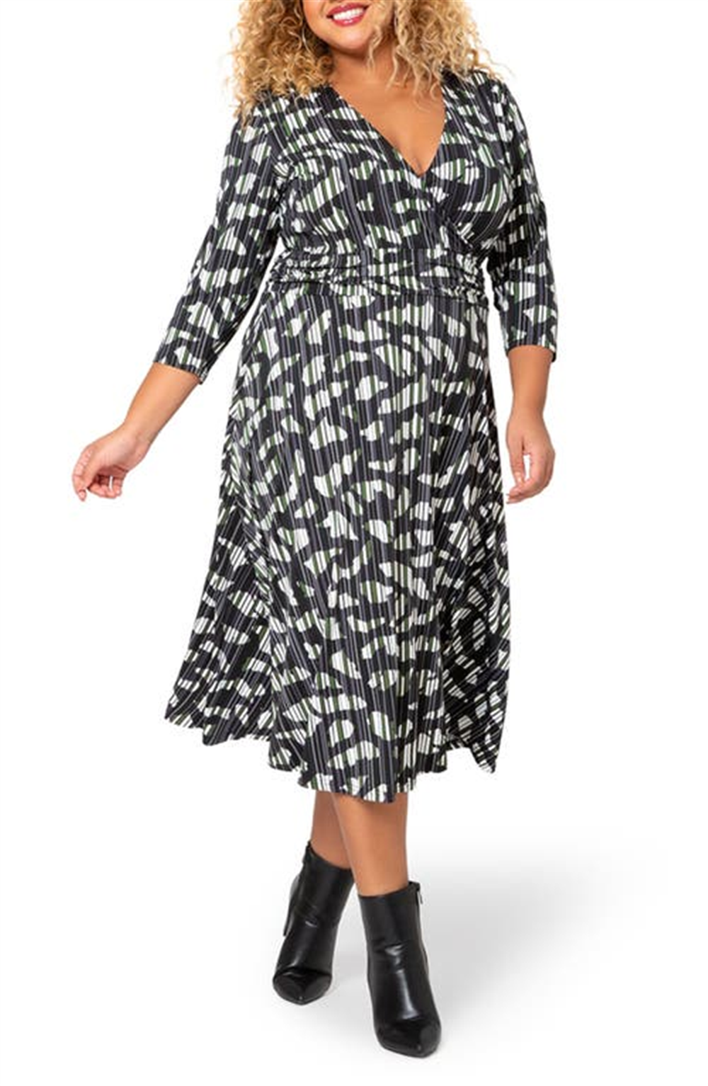 Leota Women's Amiya Midi Dress Black Size 2X