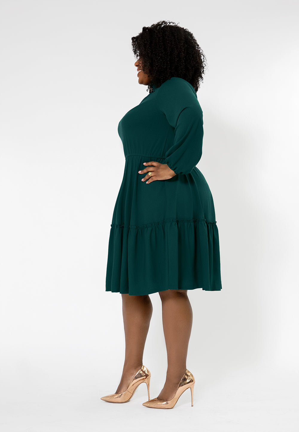Leota Women's Long Sleeve Olive Boho Jersey Tiered Dress (Curve) Green