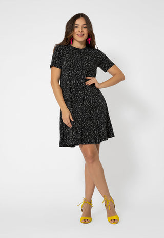 Leota Women's Short Sleeve Serenity Swing Dress Black