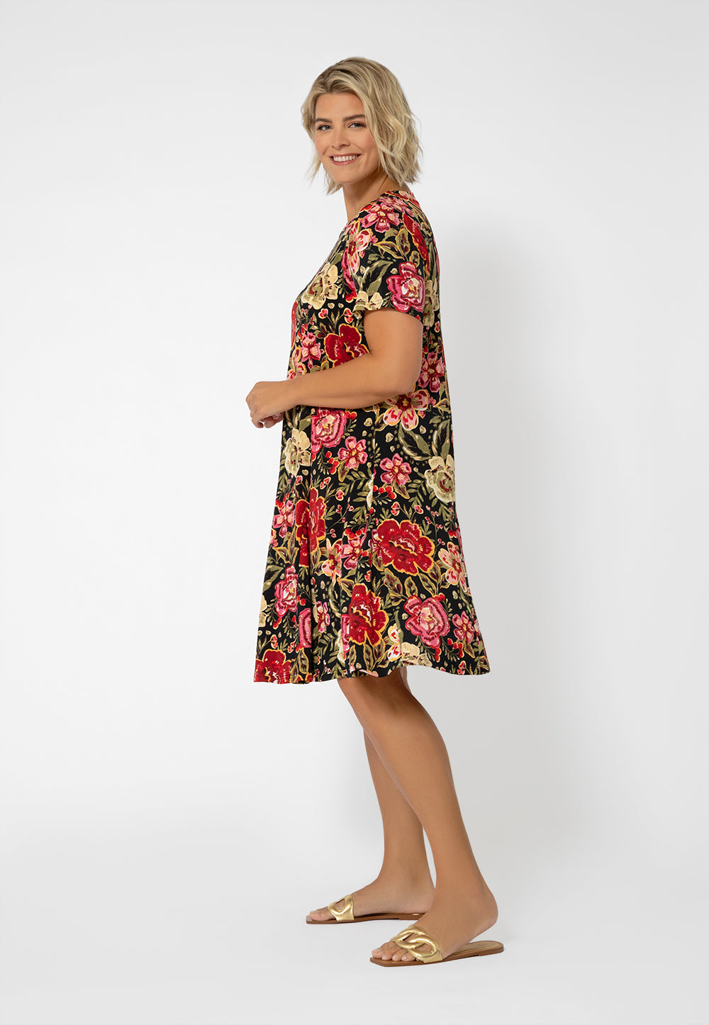 Leota Women's Short Sleeve Serenity Swing Dress (Curve) Multi