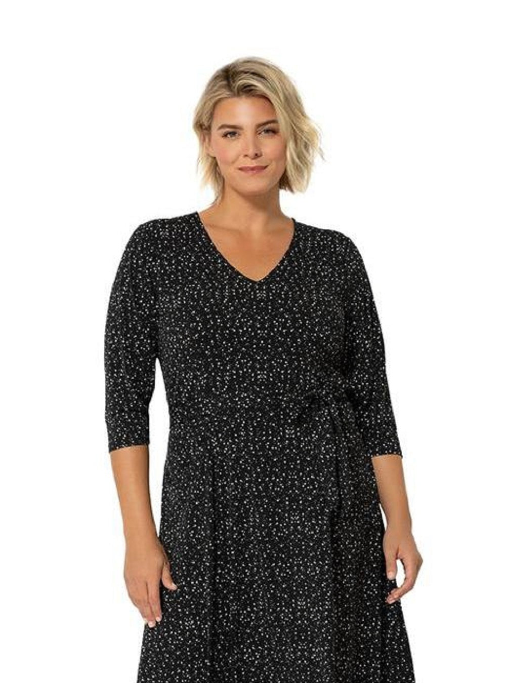 Leota Women's Updated Belt Eliza Dress Black Size 3X
