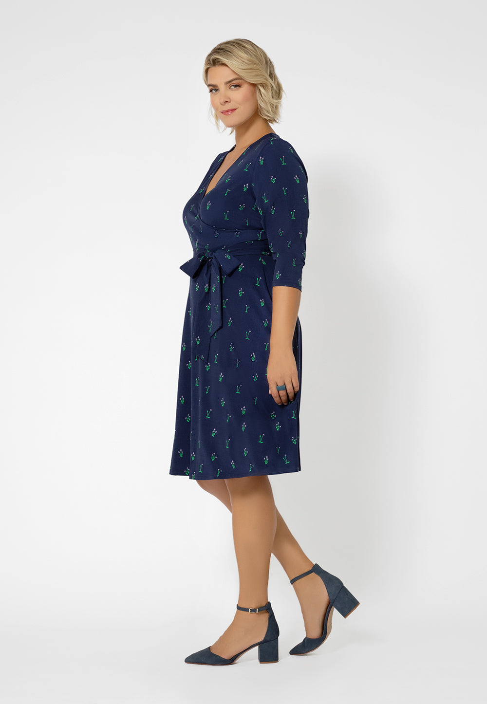 Leota Women's Short Sleeve Zoe Midi Jersey Dress (Curve) Blue