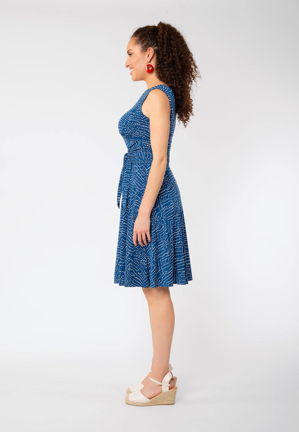 Leota Women's Sleeveless Brittany Fit And Flare Dress Blue Size Small