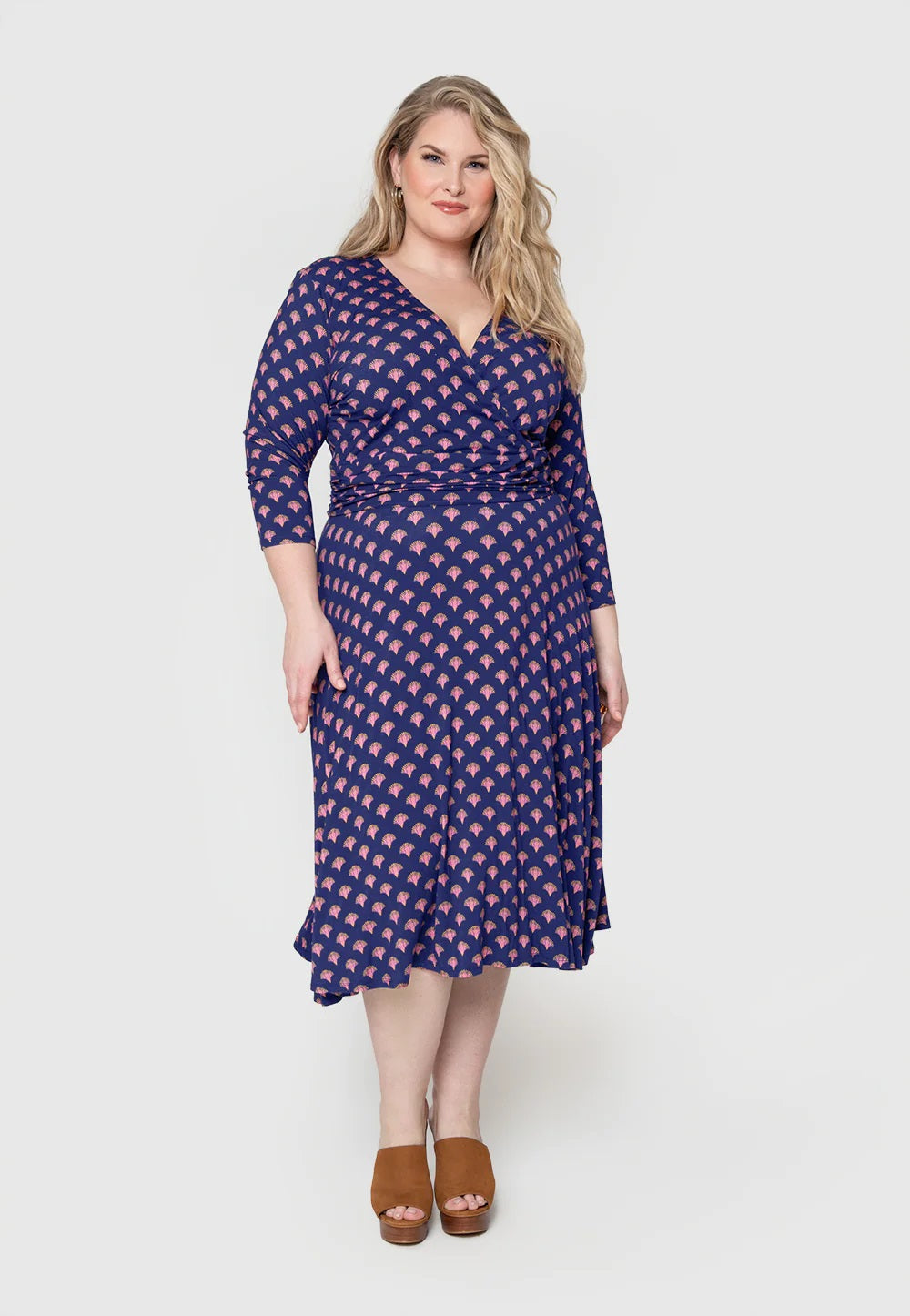 Leota Women's Amiya 3/4 Sleeve Midi Dress Blue Size 1X