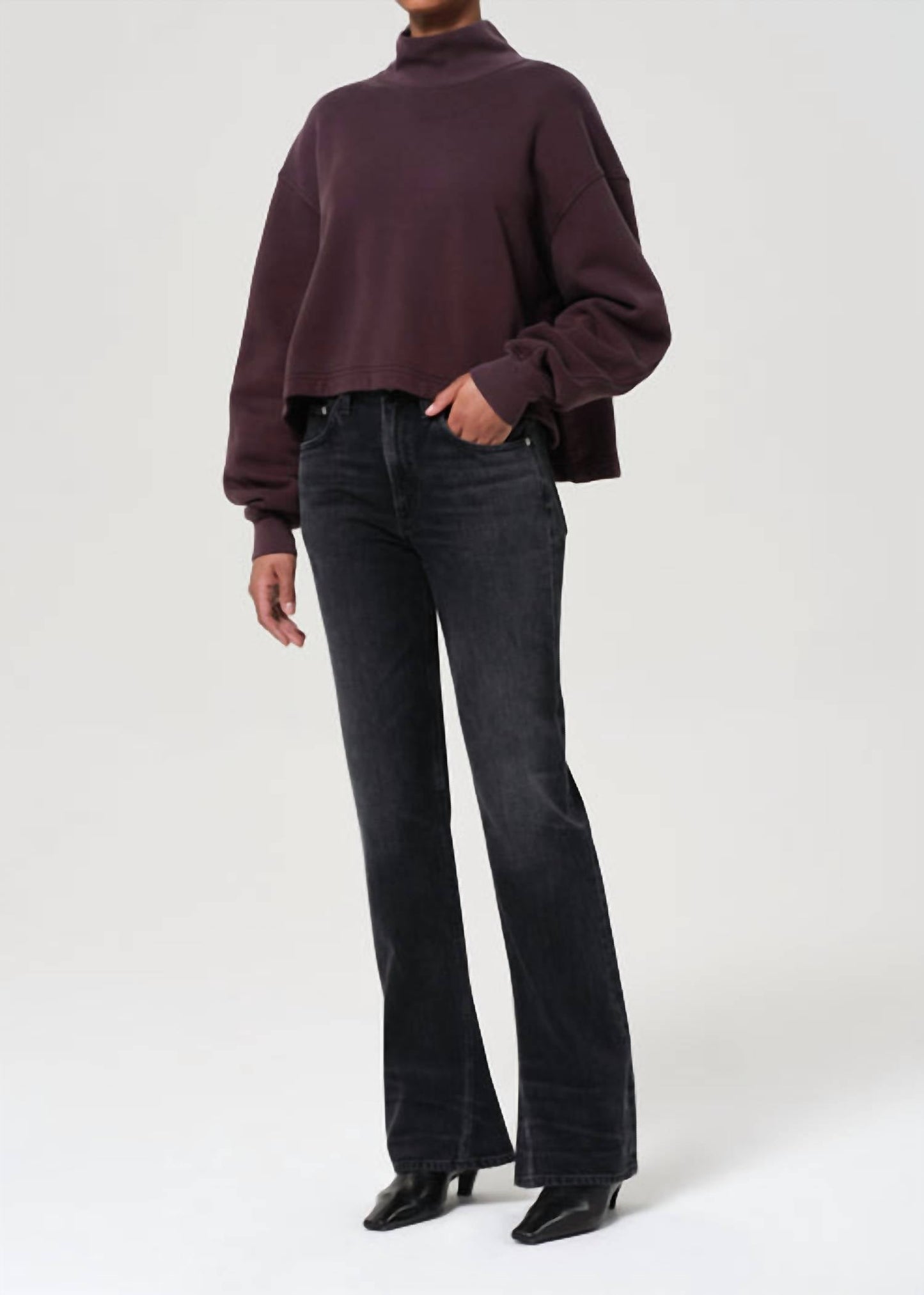 agolde-isra-sweatshirt-1