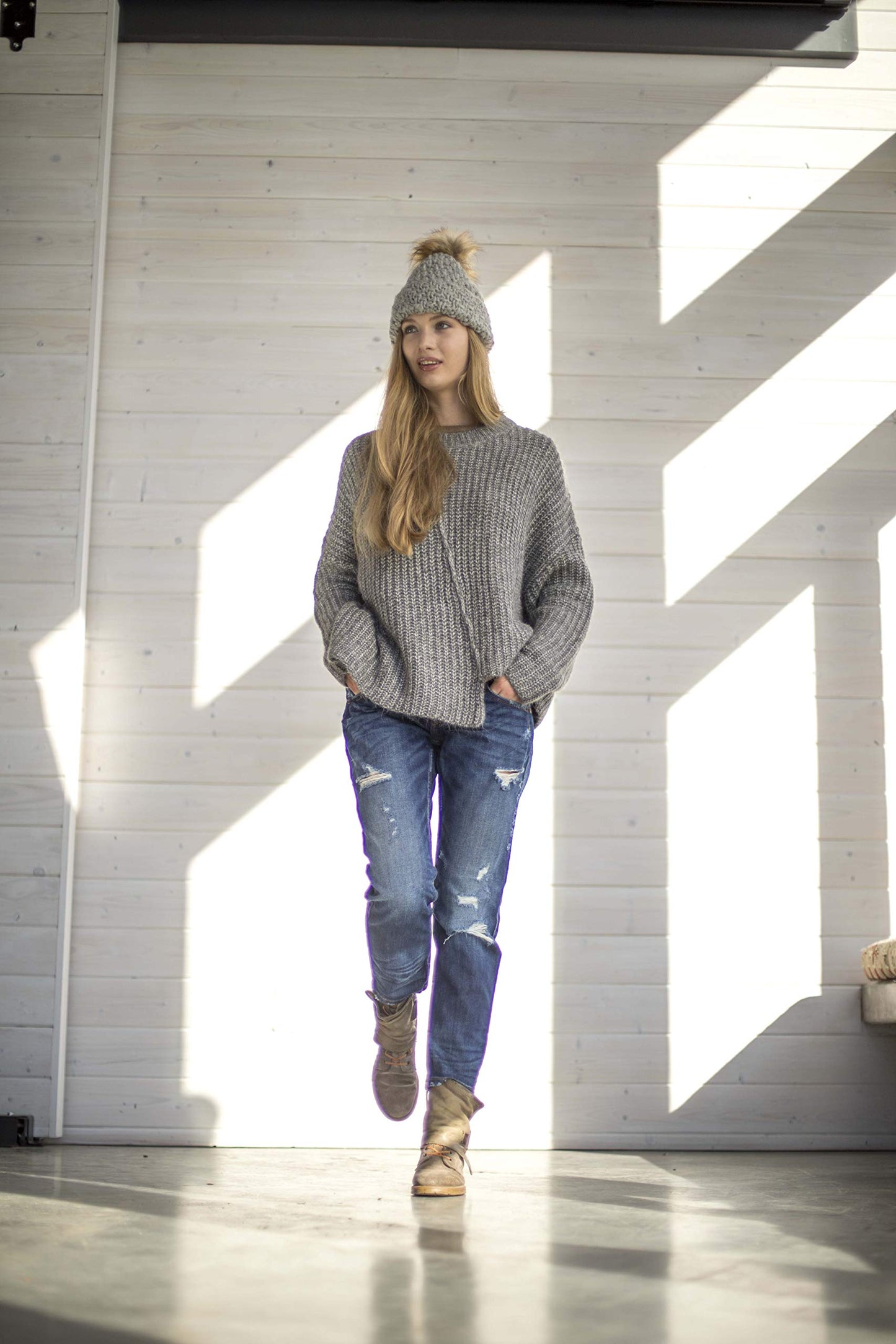 Pistil Women's Diva Gray Winter Beanie