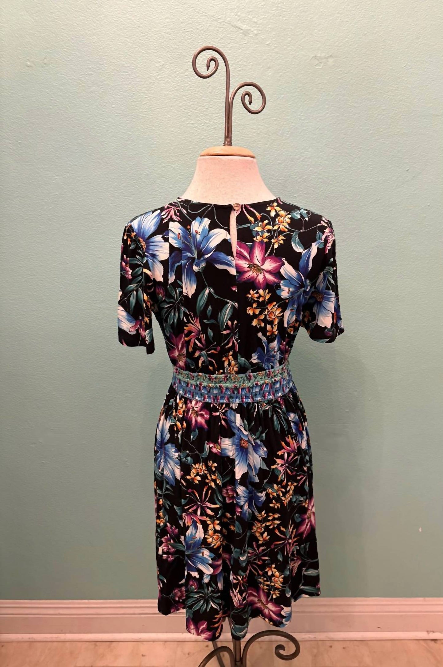 Johnny Was - Janie Favorite Keyhole Tier Dress