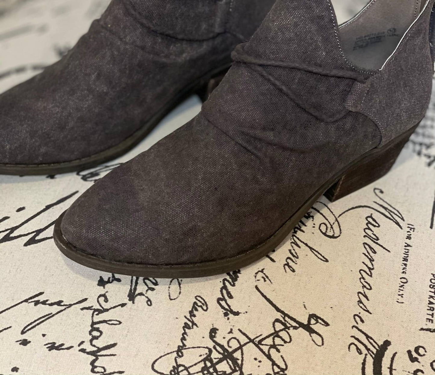 Very G - Women's Spartan 2 Ankle Zip Booties