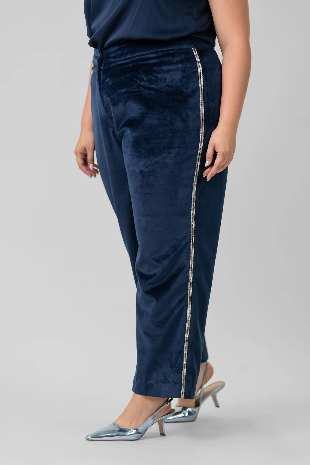 La Fuori - Velvet Sequin Stripe Pants - Plus
