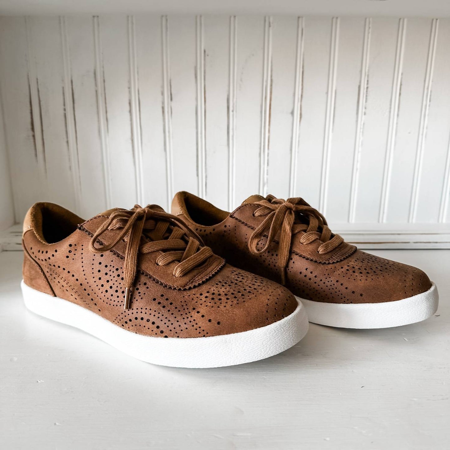 Very G - Women's Felix Sneaker