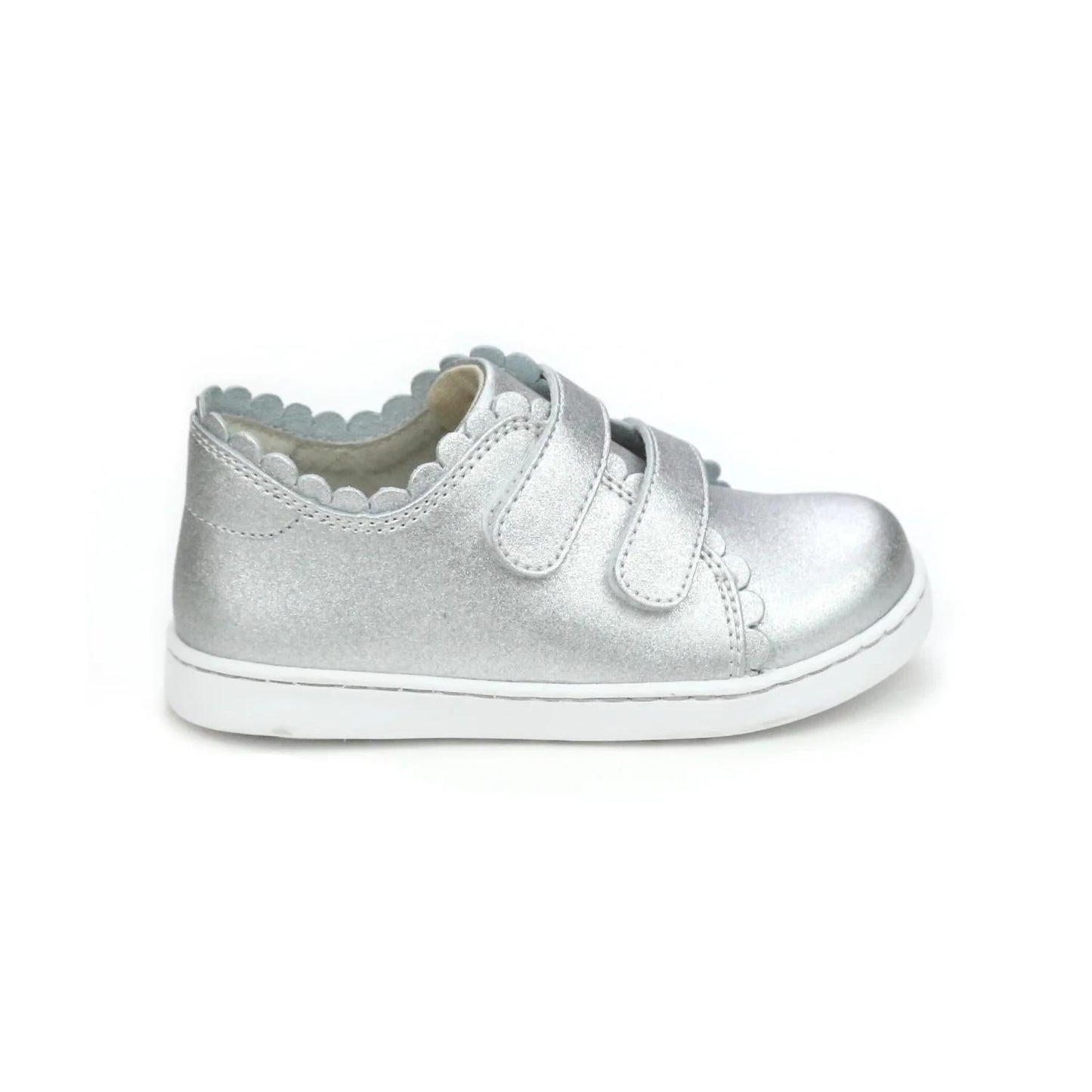 L'Amour - Kid's Caroline Scalloped Sneaker